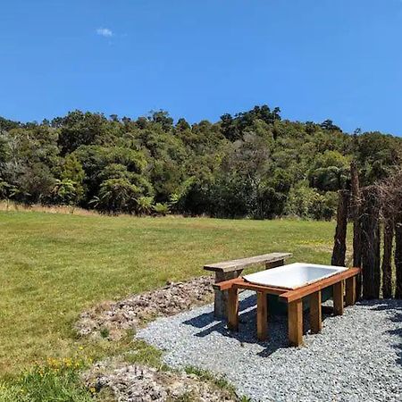 Enchanted Retreat In Greymouth Shared With Host エクステリア 写真